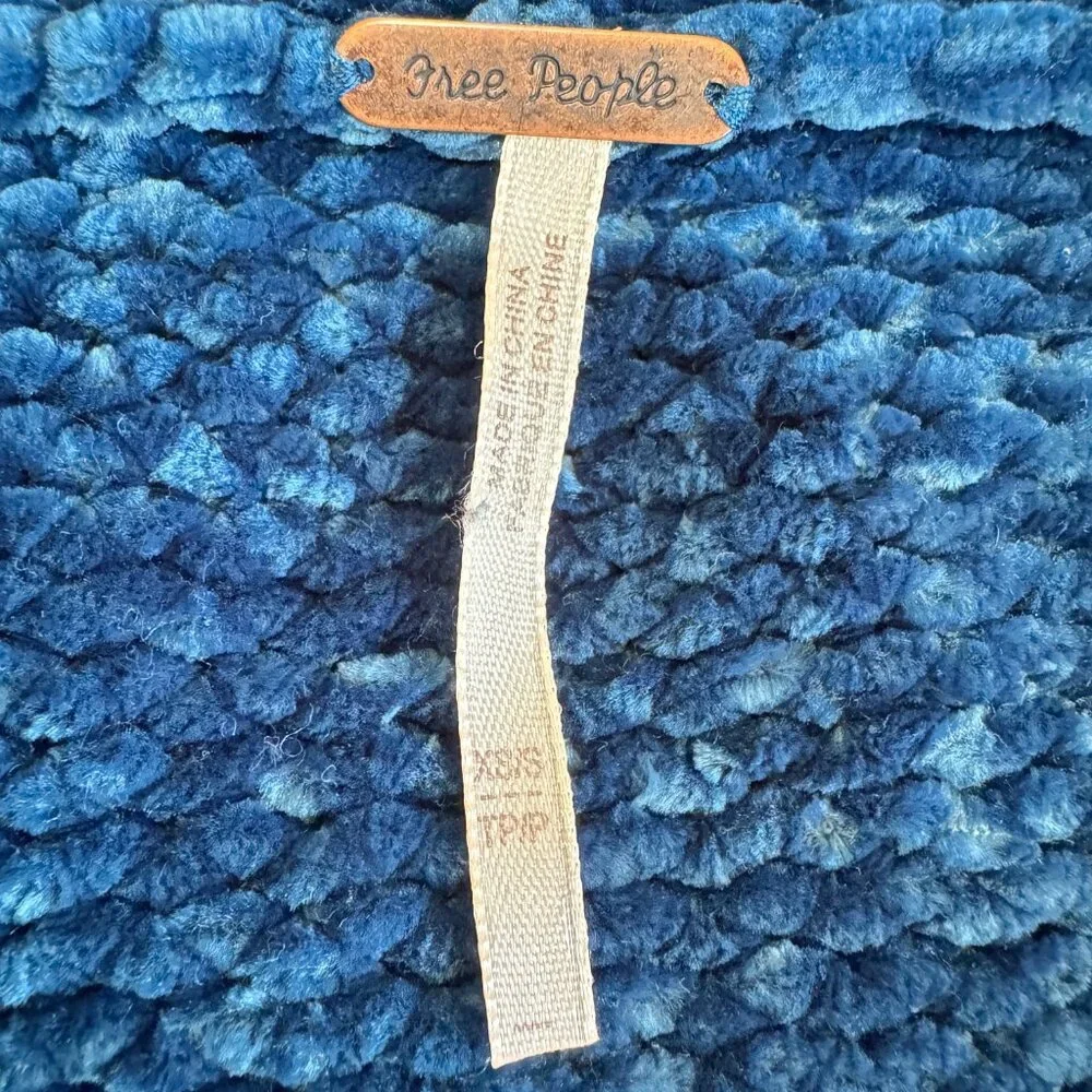 FREE PEOPLE Oversized Teal Chenille Cold Shoulder Sweater